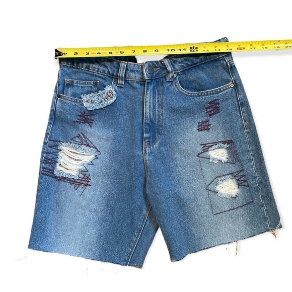 Waven Elsa MOM fit size 8 - Picture 2 of 9